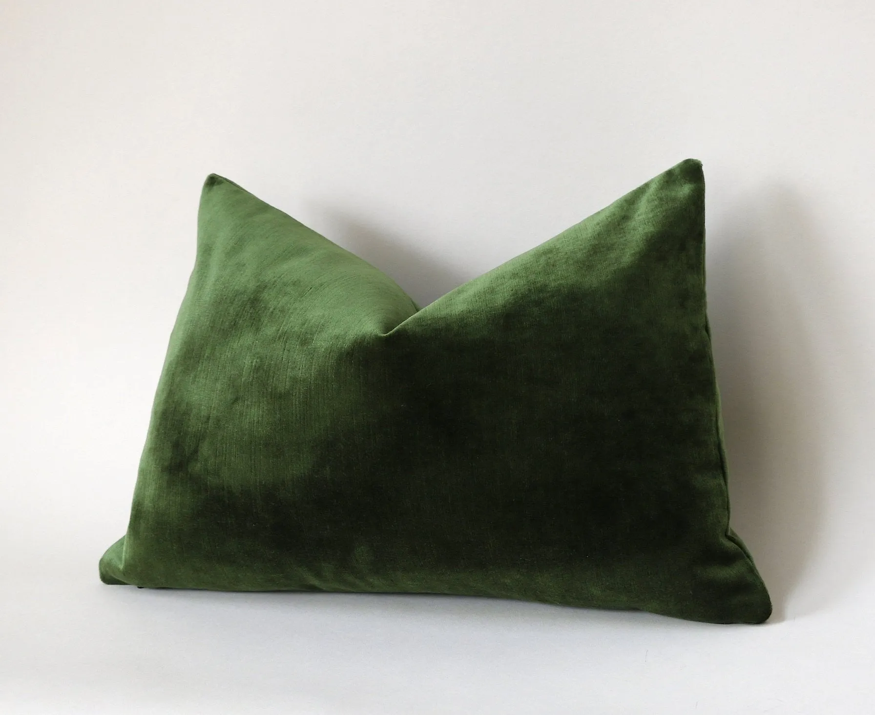 Dark Green Velvet Cushion Cover / Green Velvet Pillow / ZIPPER Pillow Cover / Solid Green Pillow / Green Velvet Pillow Cover