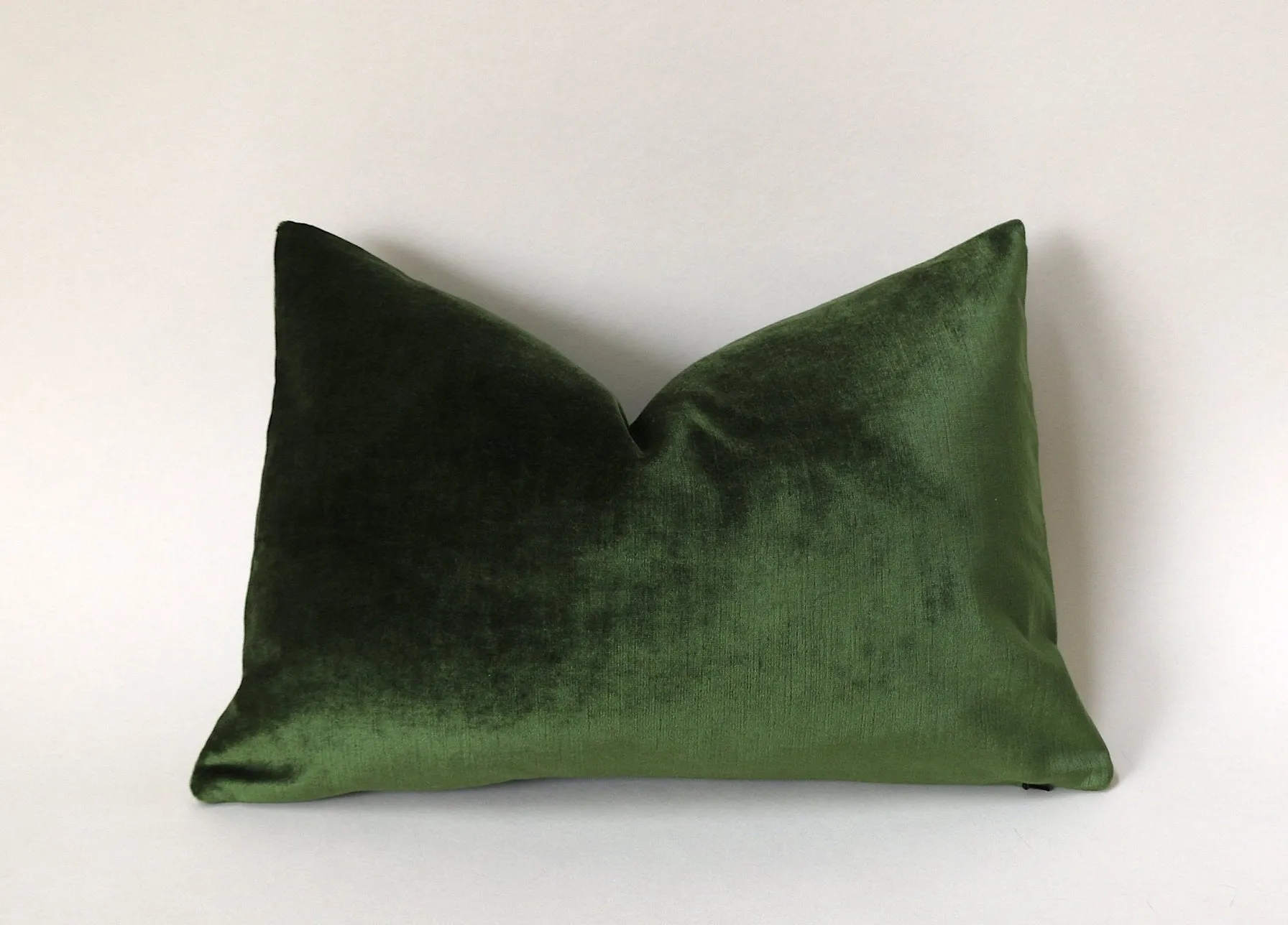 Dark Green Velvet Cushion Cover / Green Velvet Pillow / ZIPPER Pillow Cover / Solid Green Pillow / Green Velvet Pillow Cover