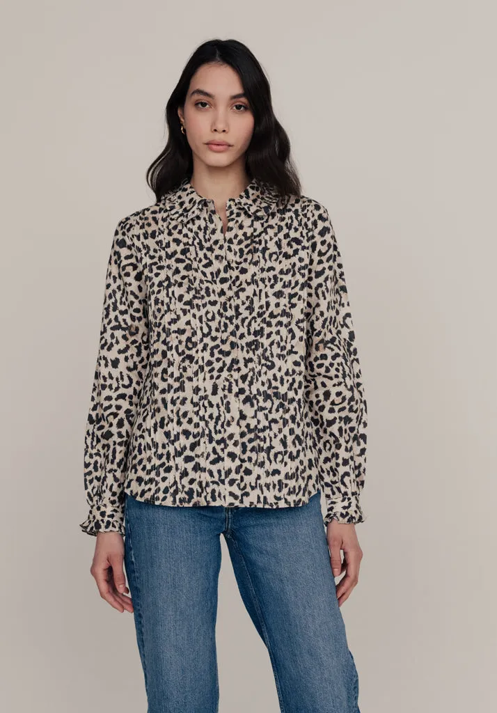 Emeline Vintage Animal Print Shirt In Cream