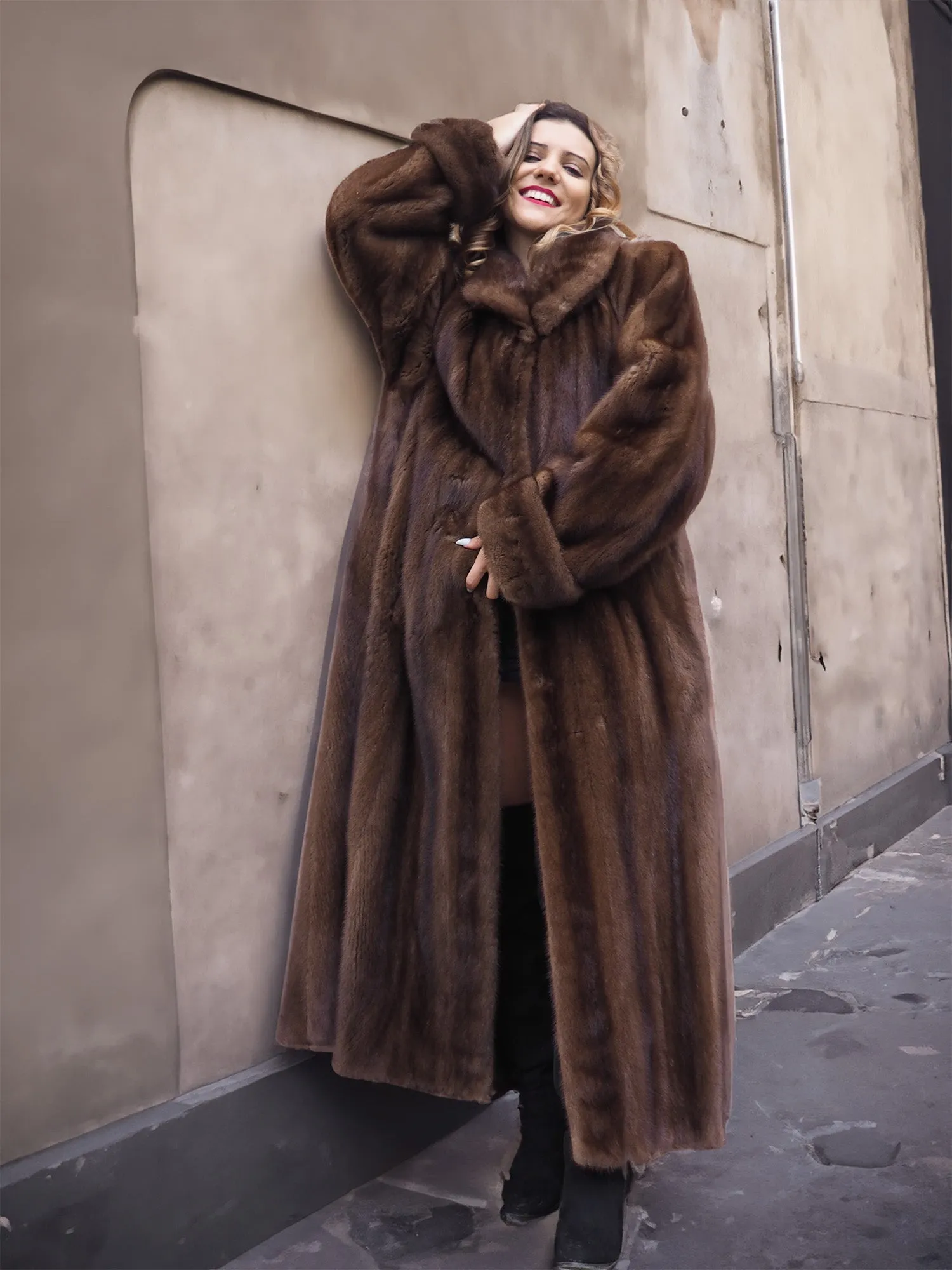 Luxurious Brown Demi Buff Canadian Mink Fur Coat 80" Sweep L