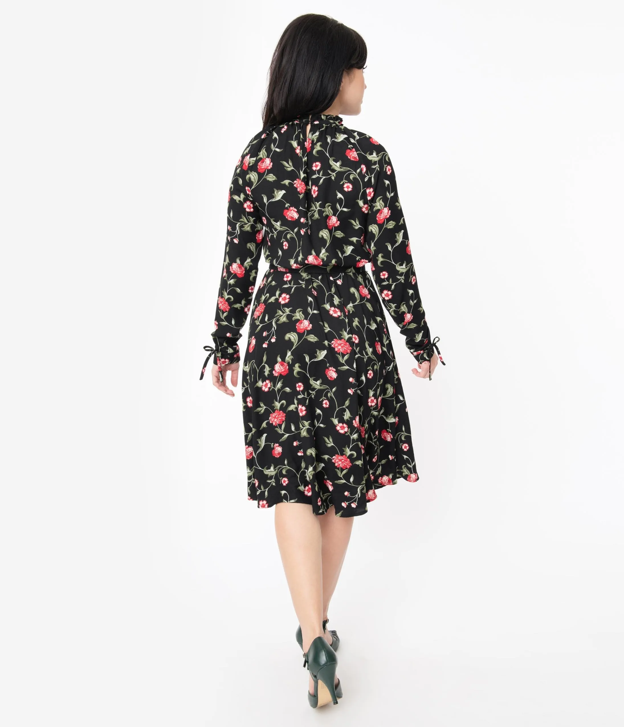 1950s Vintage Vandella Swing Dress: Black & Red Floral Print