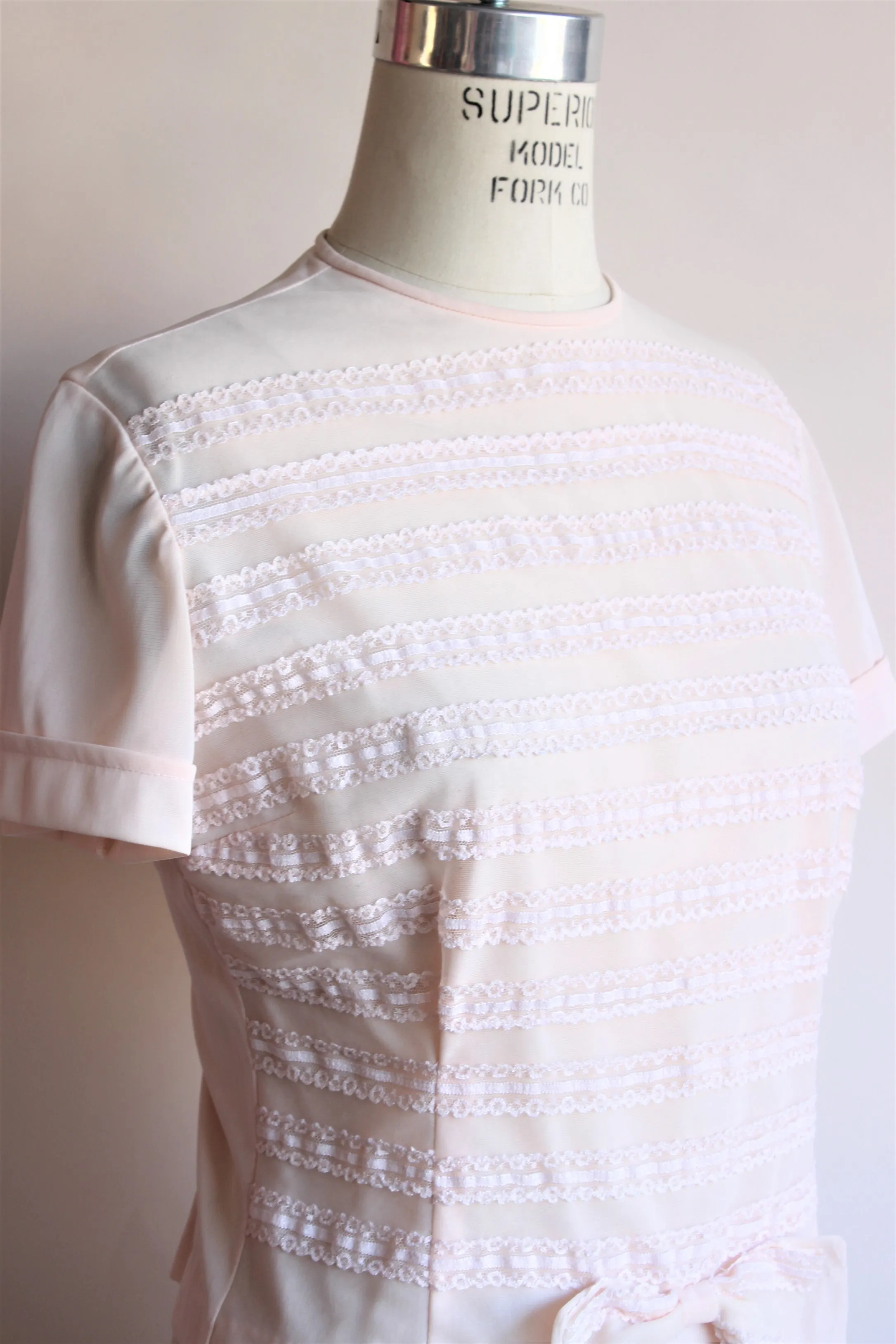 Vintage 1950s Ruffled Blouse In Pink