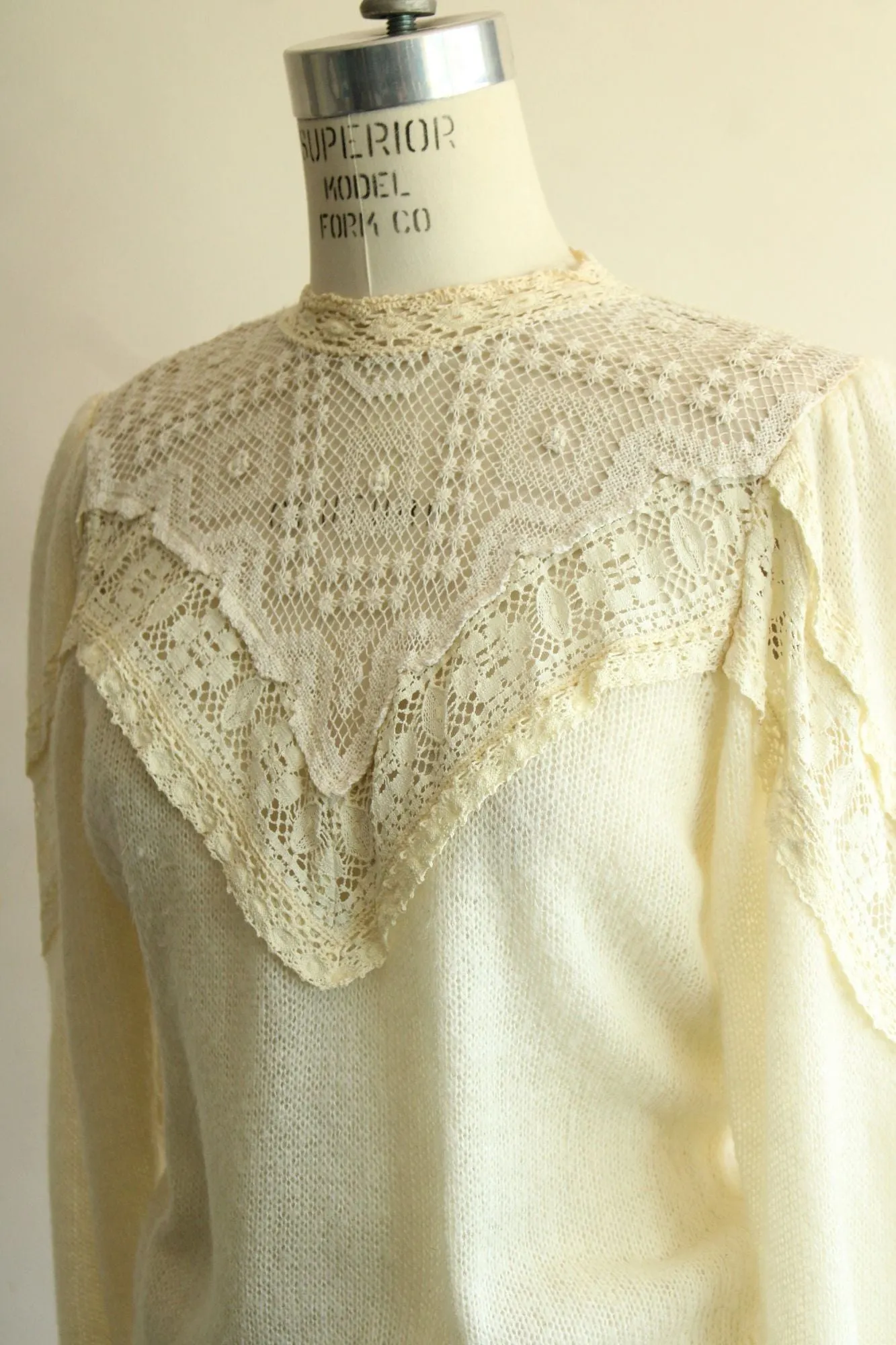 Vintage 1990s Ivory Sweater with Puffed Sleeves, Keyhole Neck and Lace