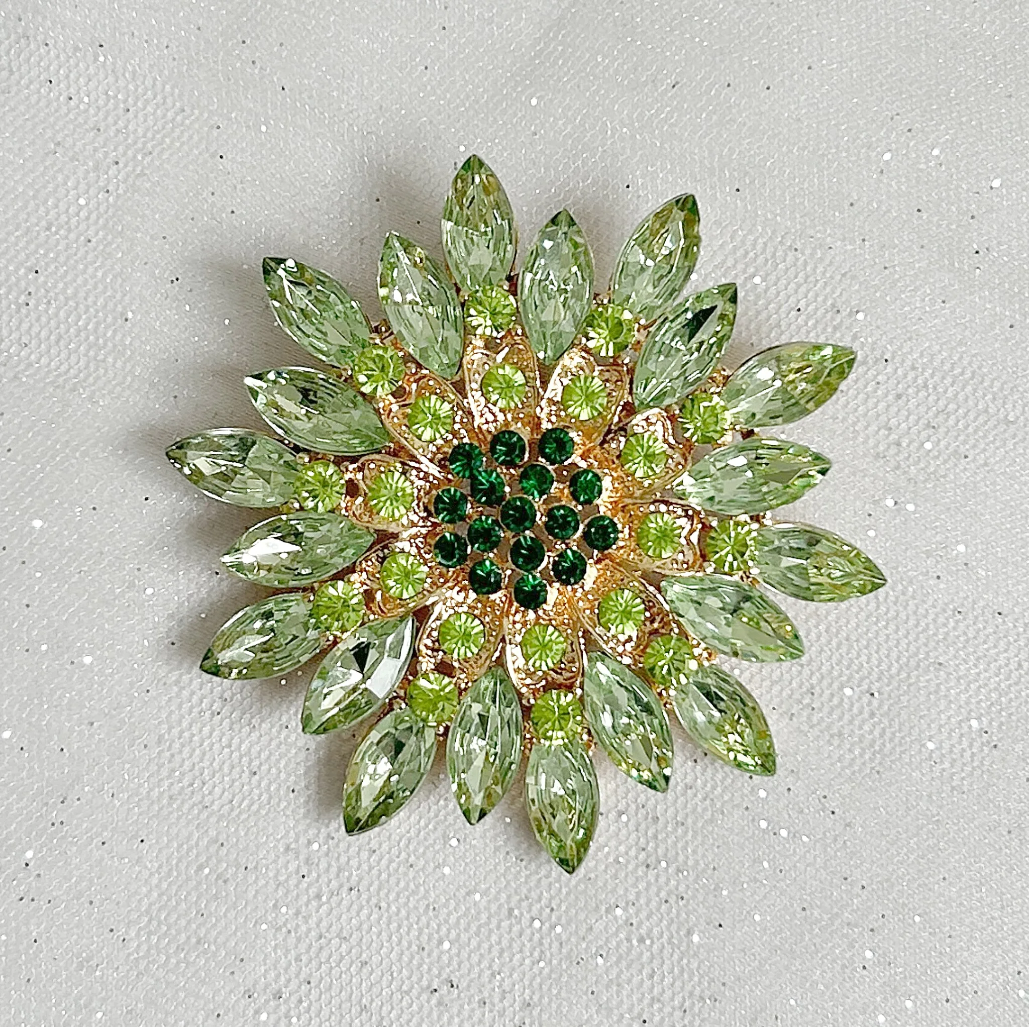 Vintage Brooch Large with Crystal