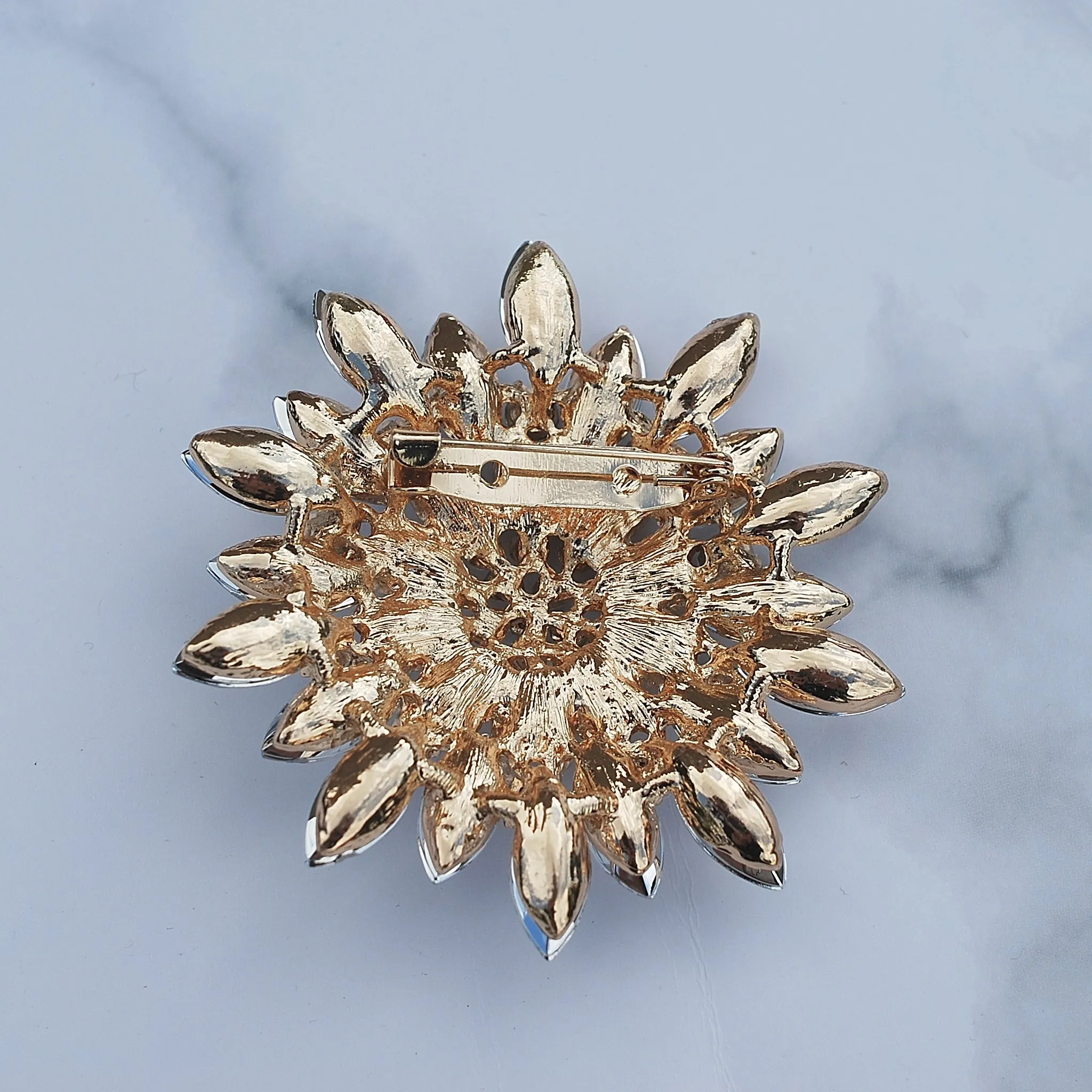 Vintage Brooch Large with Crystal