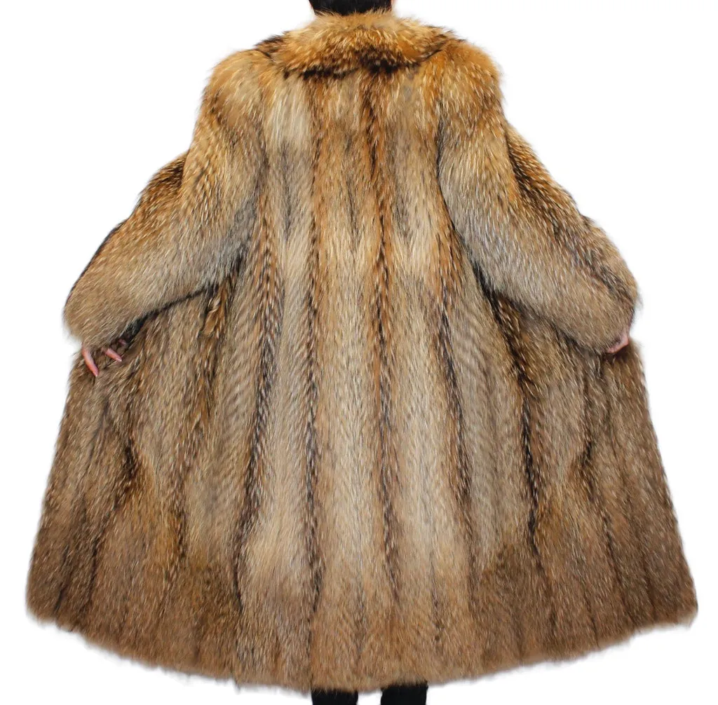 Vintage Finnish Raccoon Fur Coat -L | Feathered | Lightweight Design